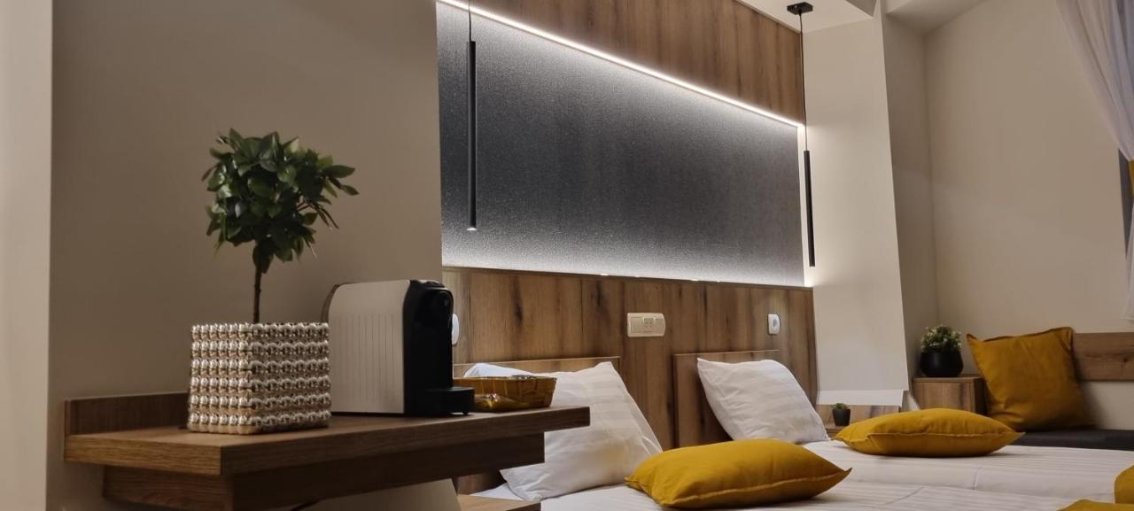 Riverside Inn - Dunaparti Szuteren Győr Zewnętrze zdjęcie
